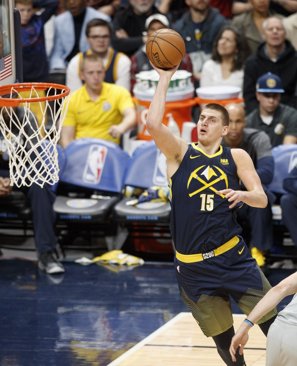 Jokić pokidao, ali Denver sve dalje od plej-ofa!