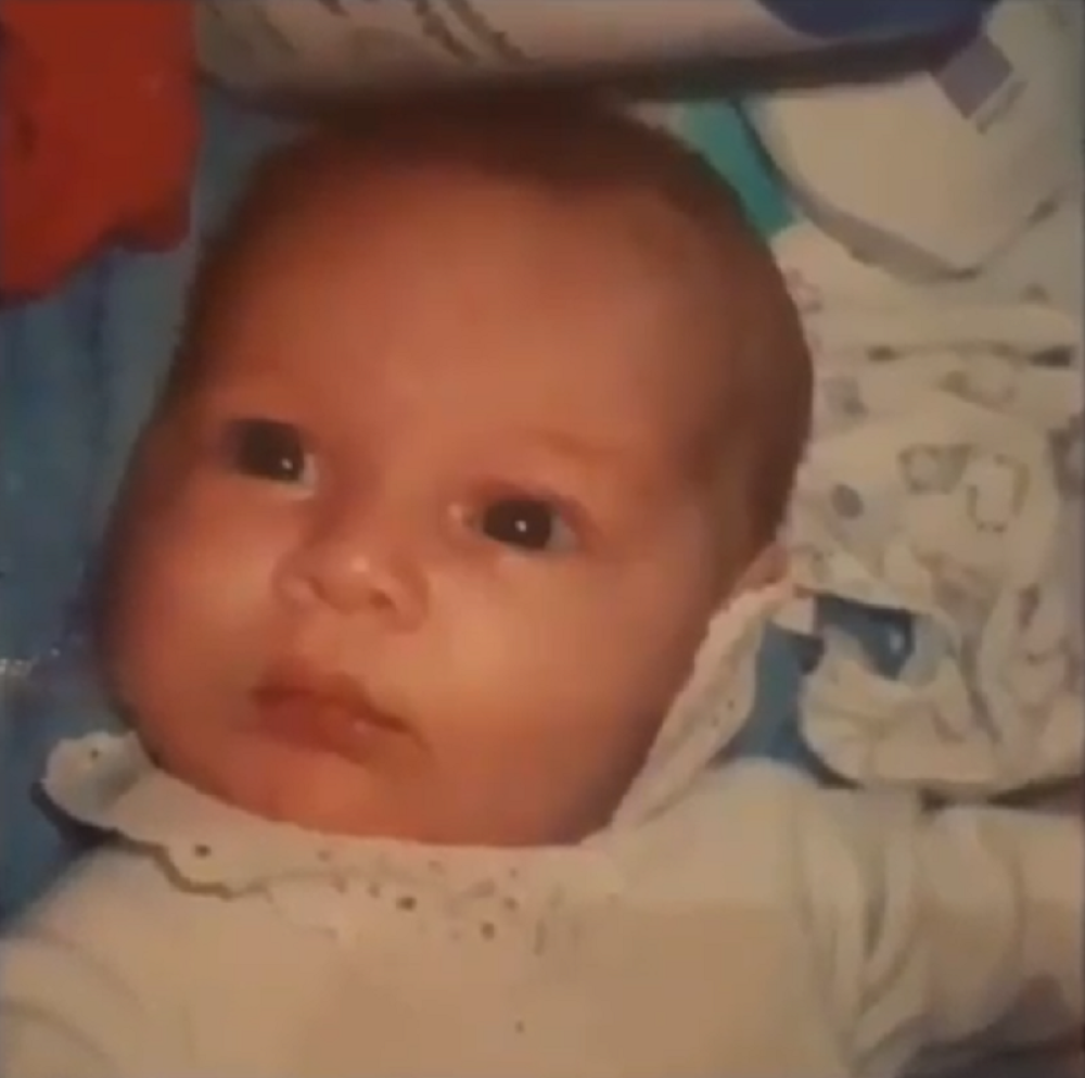 Možete li da pogodite ko je beba sa slike?