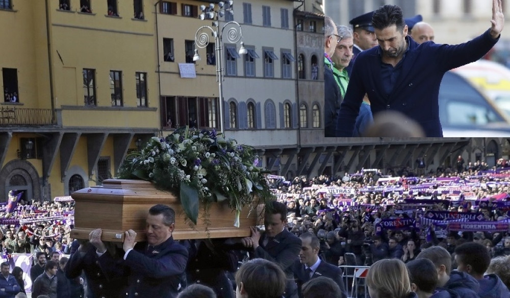 Bufon plakao i jecao nad kovčegom Astorija (FOTO)