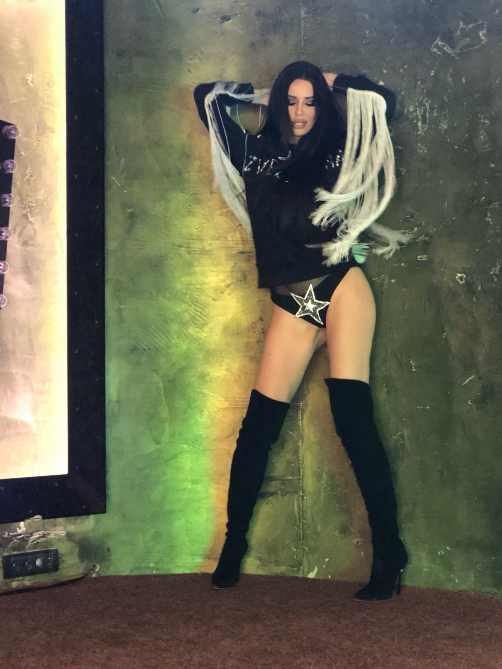 Katarina Grujić raspametila seksi izdanjem!