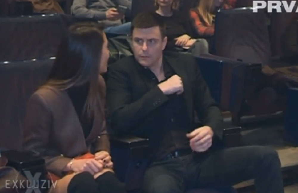 Vuk Kostić konačno prošetao novu devojku, prava je lepotica! (FOTO)