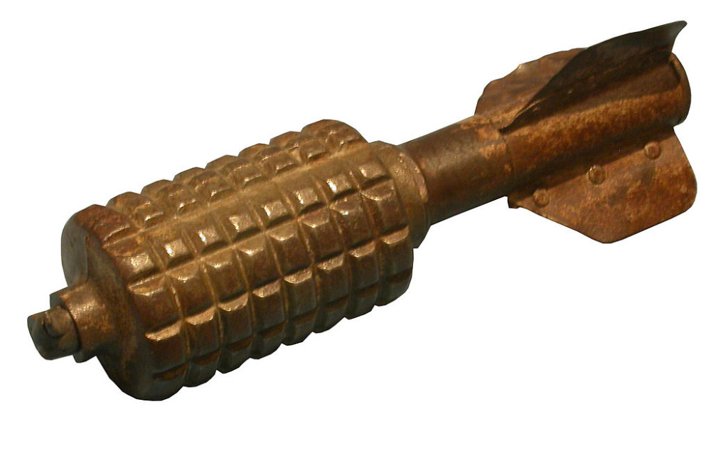 Zadovoljavao ženu tromblonskom minom, pa je ubio!