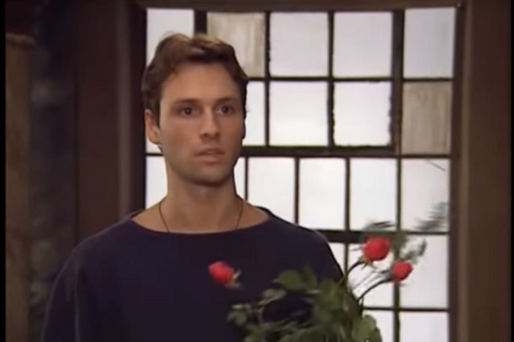 Devedesetih su za njim ludele žene, a on se na vrhuncu slave zamonašio