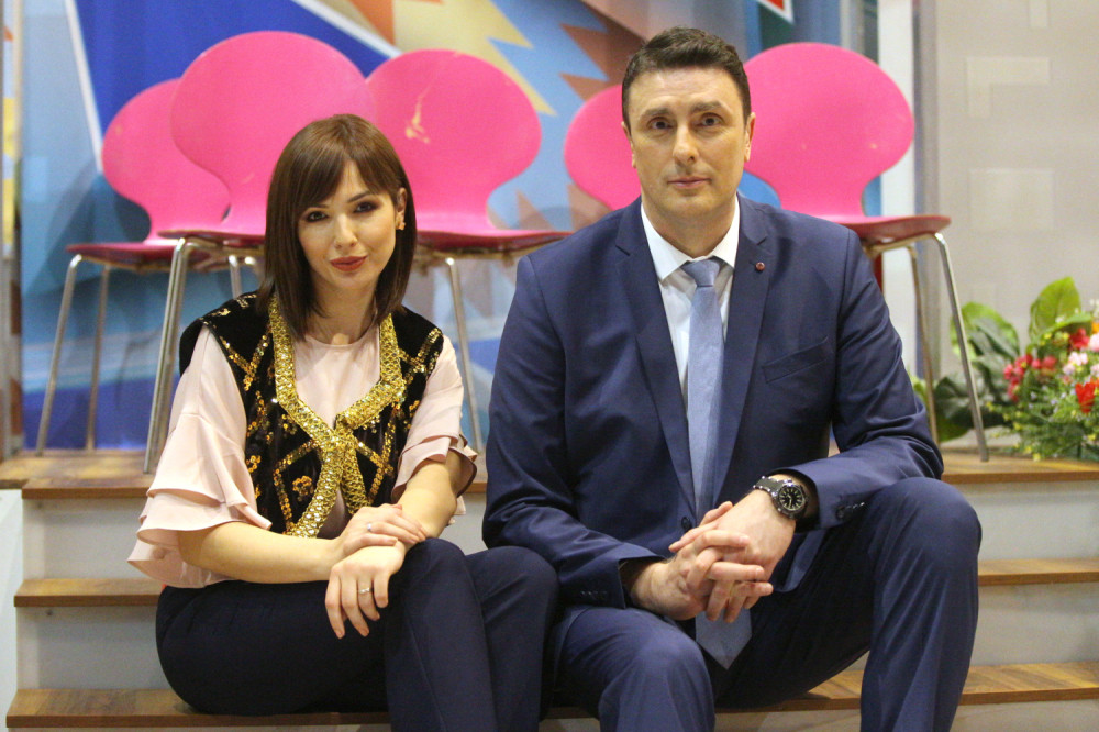 Poznati srpski košarkaški komentator i voditelj "Šarenice" u haosu, DETETU POZLILO, ZAVRŠILI U BOLNICI, a Anđi nije smeo da kaže da je ON KRIV!