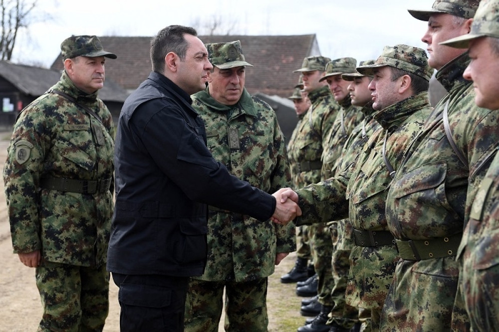 Vulin i Stefanović: Tači će puzati pred srpskom vojskom!
