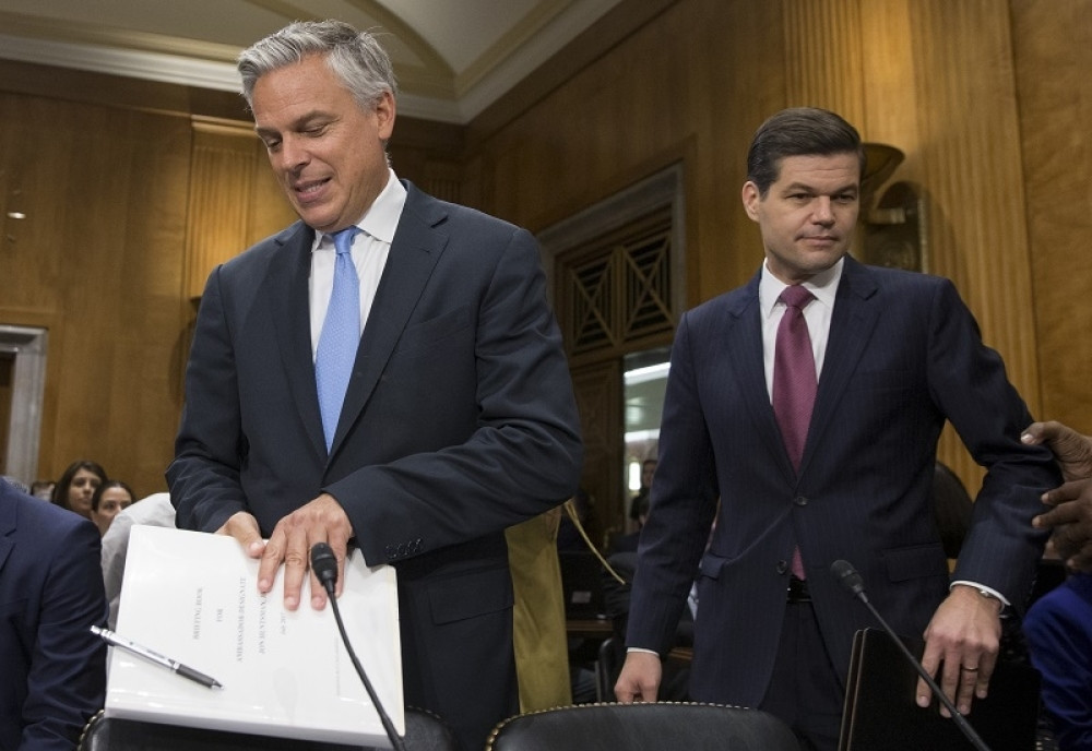 Počeo sastanak Vučića i Vesa Mičela