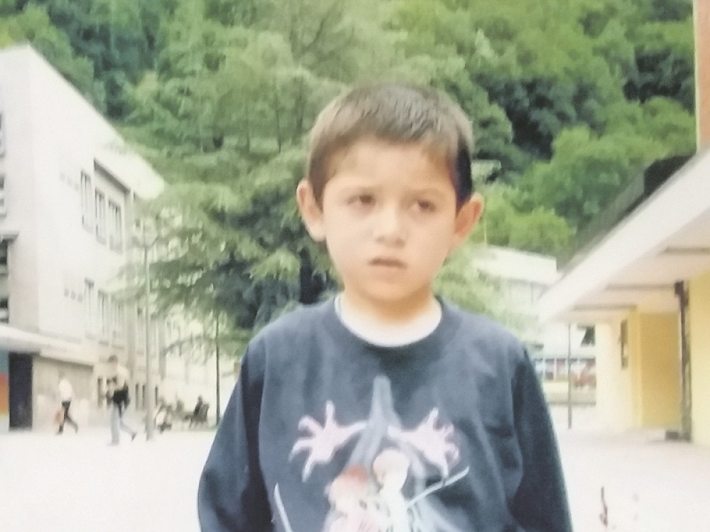 Dečak upao u reku posle napada epilepsije?