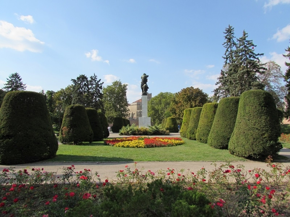 Jedan je odbio poziv Ajfela da gradi toranj, drugi podigao zoološki vrt, a treći dao broj svog telefona svim građanima