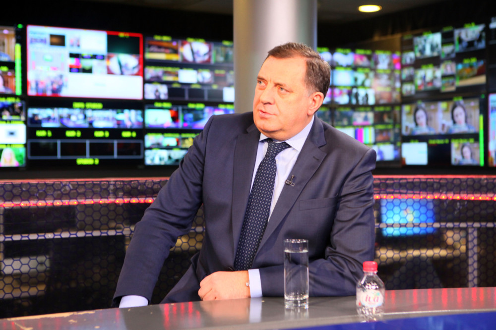 Lavrov stiže, sprema se krvoproliće u Banjaluci!