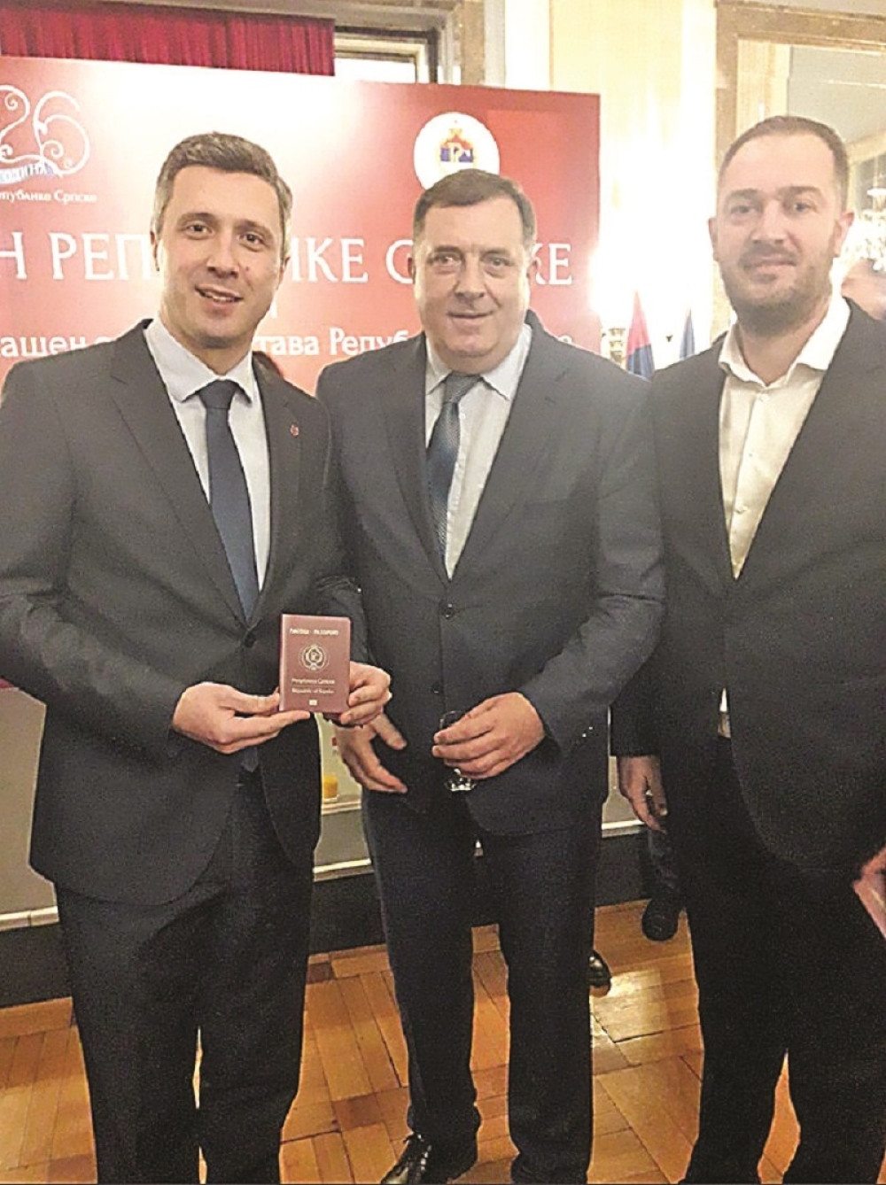 Boško uhodi i Dodika!