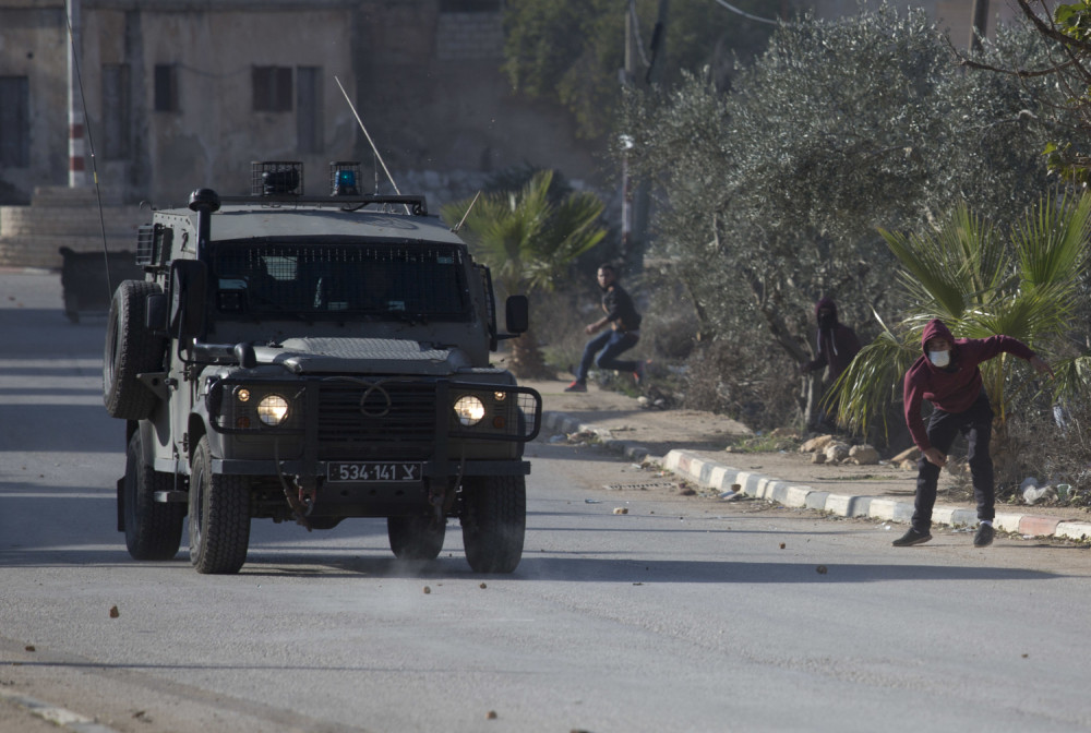 Palestinac ubio dvojicu izraelskih vojnika