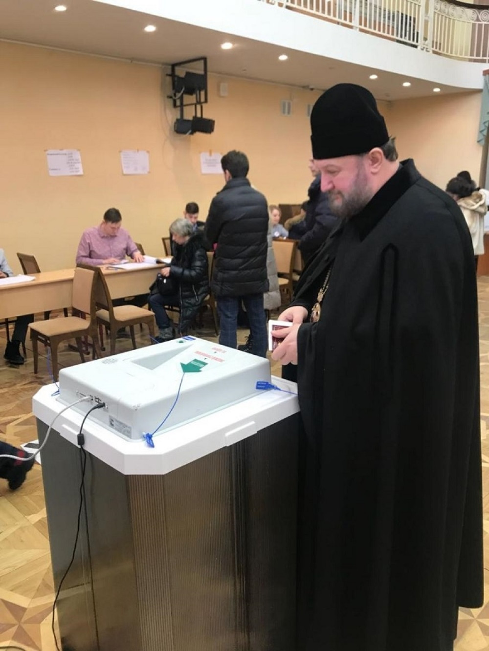 Srpski vladika glasao u Rusiji