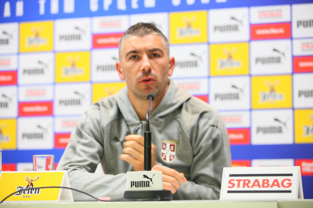 Da li je Kolarov najbolji izbor za kapitena Srbije?