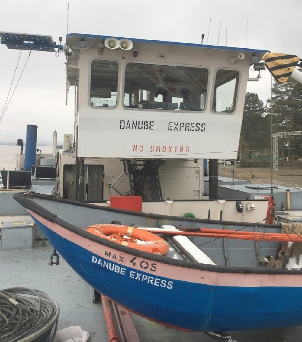 Naoružani pirati napali brod zbog jedne stvari!