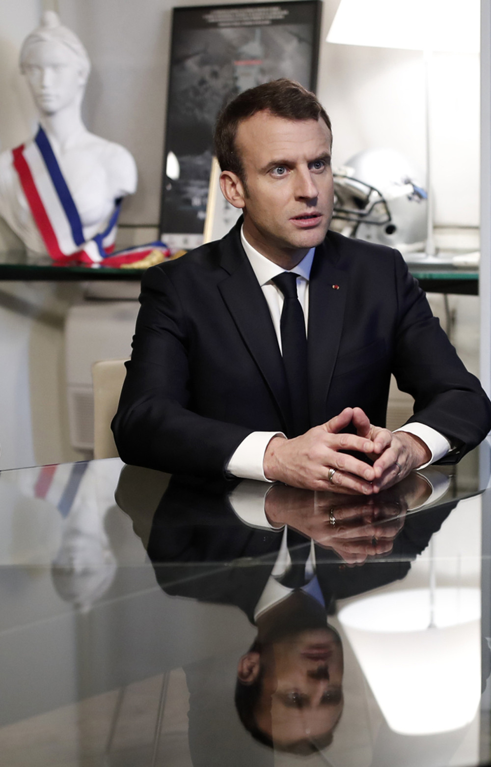 Makron: Napadom hemijskim oružjem pređena crvena linija!