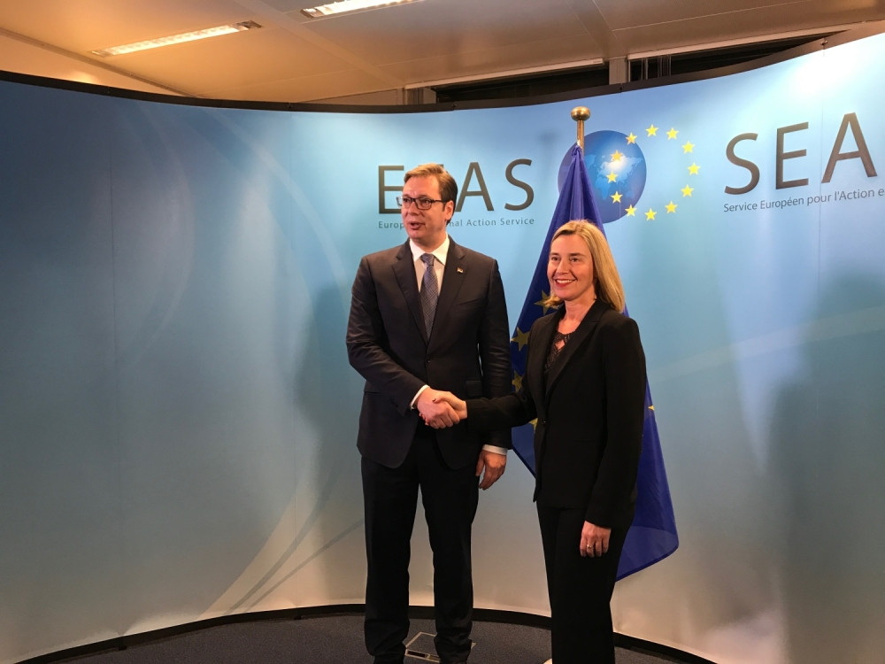 Vučić se sastao sa Federikom Mogerini