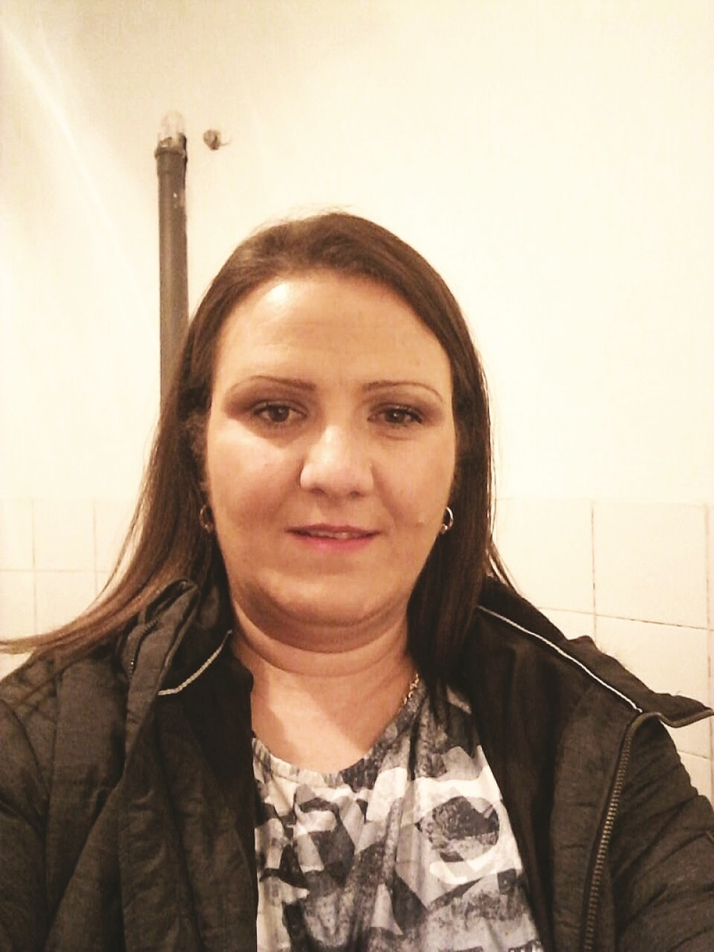 Dok tužilac ćuti, majka hoće ponovo da rodi!