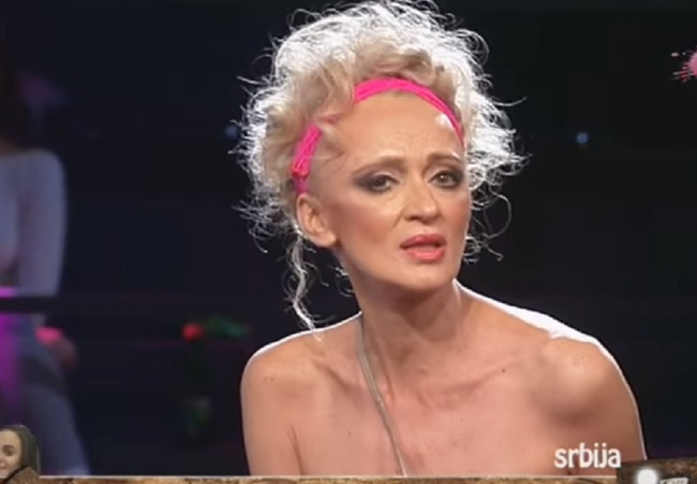 Bivša svekrva oplela po pevačici! Zarađuje stotine evra nedeljno, a mi crkavamo od gladi!