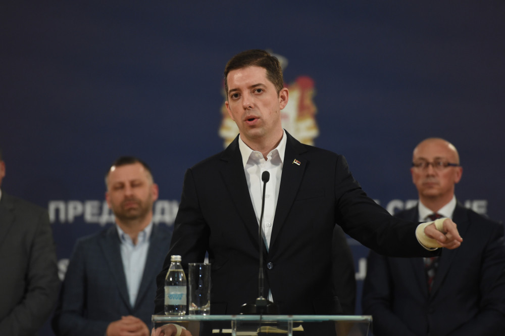 Đurić: Vukli su me kao psa i nabili kalašnjikov u stomak!