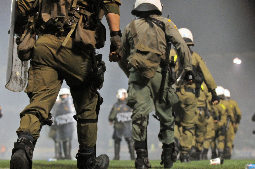 Sukob navijača i policije u Atini, policija bacala suzavac