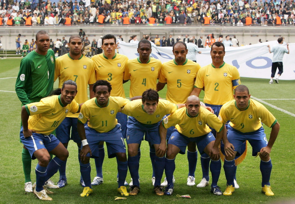 Slavni brazilski fudbaler zbog infekcije završio u bolnici!