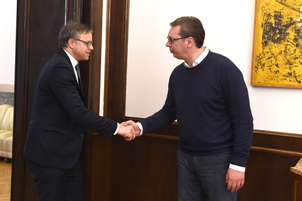 Vučić i Ditman: Smanjiti napetost Beograda i Prištine