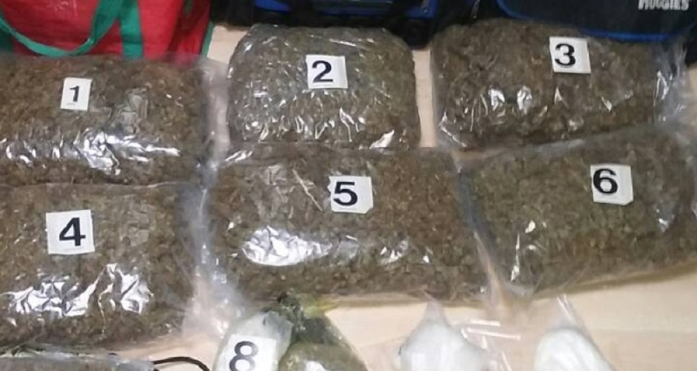 Zaplenjeno više od sedam kilograma droge!