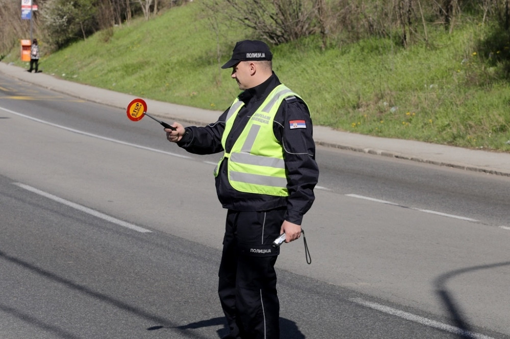 Filmska potera za motociklistom u Novom Pazaru