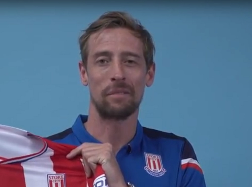 Legendarni Piter Krauč poziva Srbe da kupe njegov dres, evo i zašto!