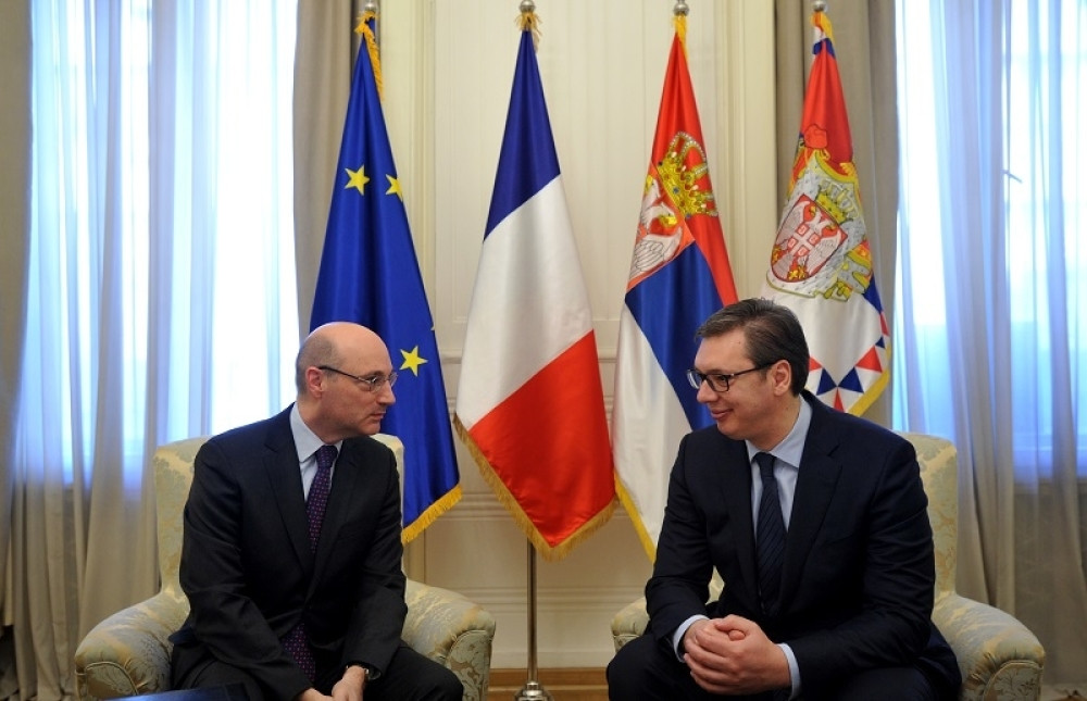 Francuski ambasador nakon skandala u Parizu moli predsednika Vučića i srpski narod za izvinjenje!