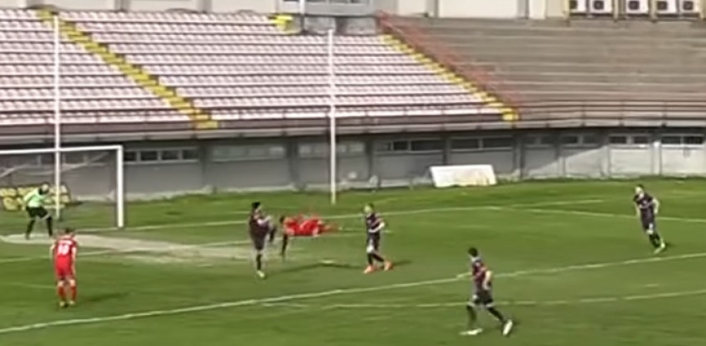 Bosanski Ronaldo dao bolji gol makazicama od Portugalca!