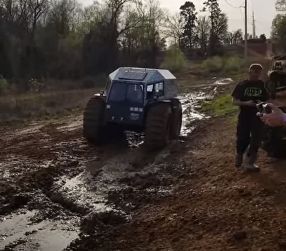 Ameri uspeli da zaglave ruski superterenac