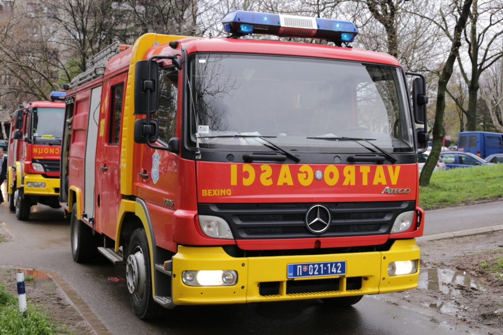 Izgorele prostorije Mesne zajednice u Požarevcu, ugrožen dečji vrtić