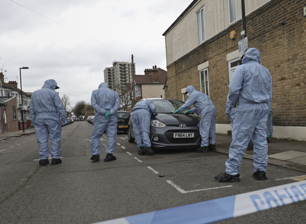 Sedam osoba stradalo u Britaniji