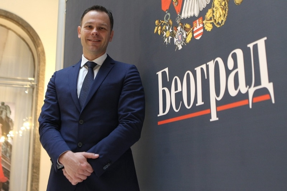 Mali: Ansambl „Aleksandrov” ispred Hrama Svetog Save