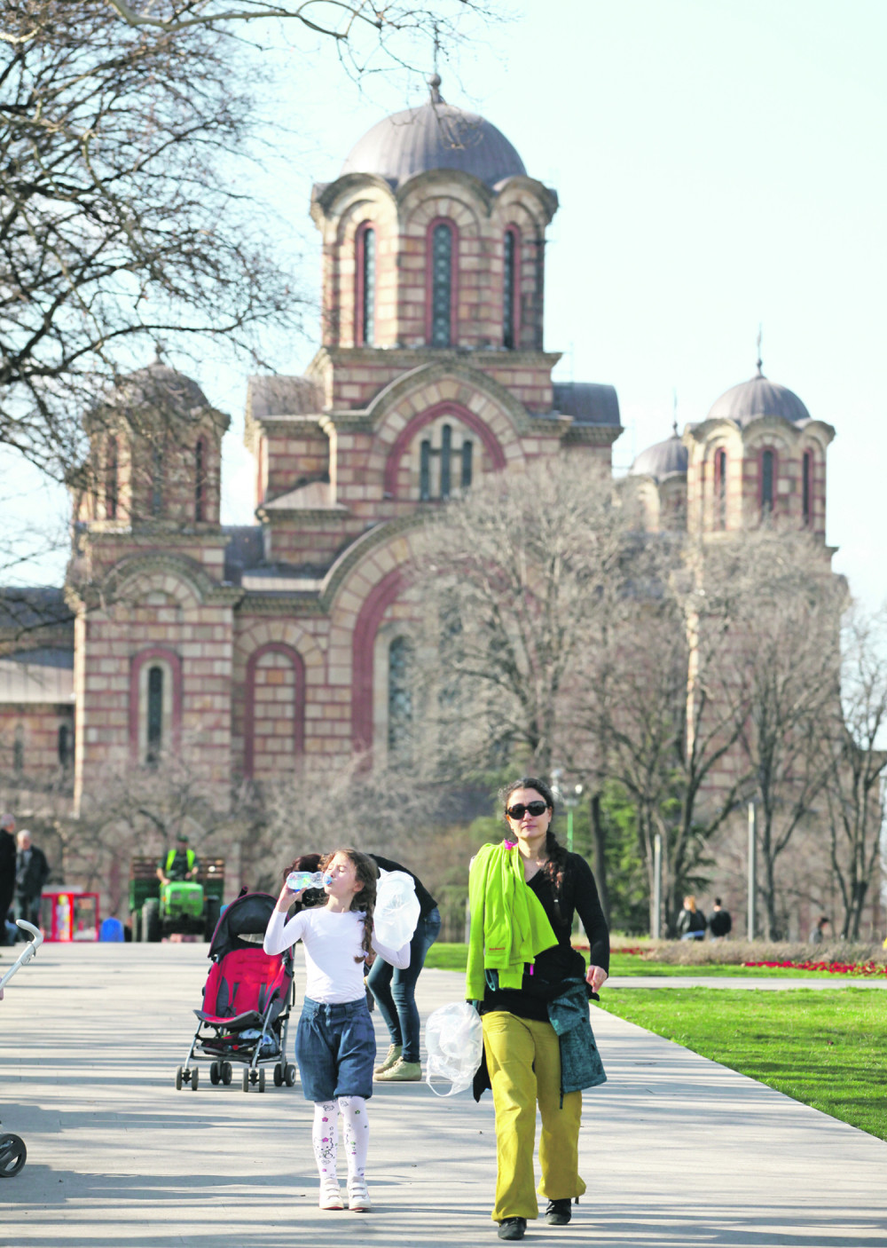 Evo šta svi vernici moraju da urade na svom POSUĐU da bi se zaštitili od đavola