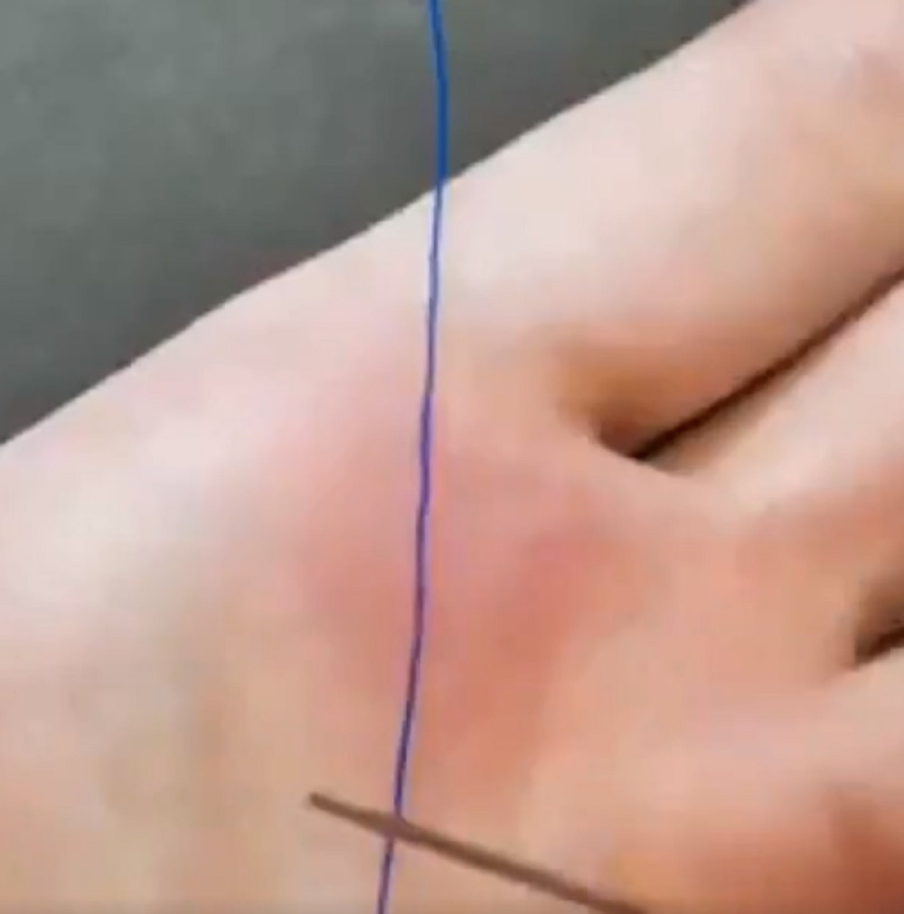 Jednostavan način da ga utaknete (VIDEO)