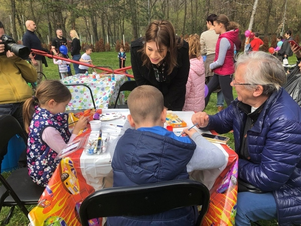Mališani se zabavljali u Topčideru (FOTO)