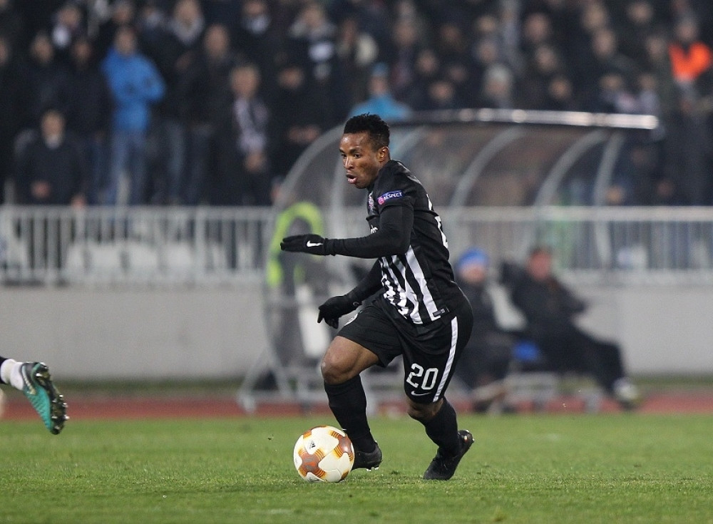 Zvezda nudila novac za Sumu, sve je potvrđeno!