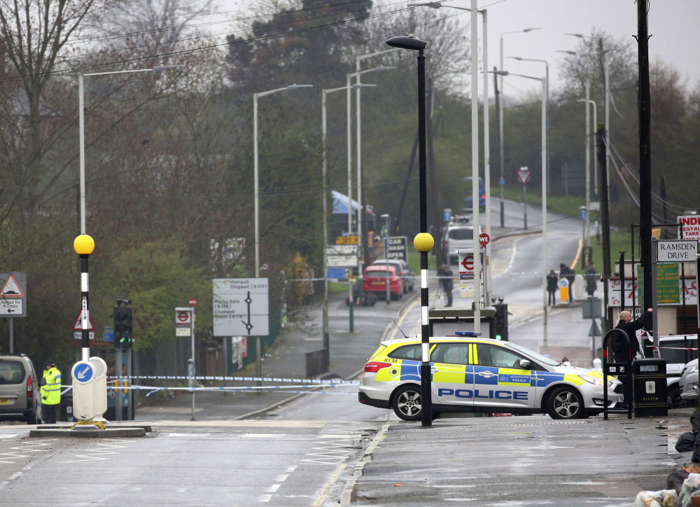 Trenutno se u gradu na više mesta dešavaju terorističke aktivnosti