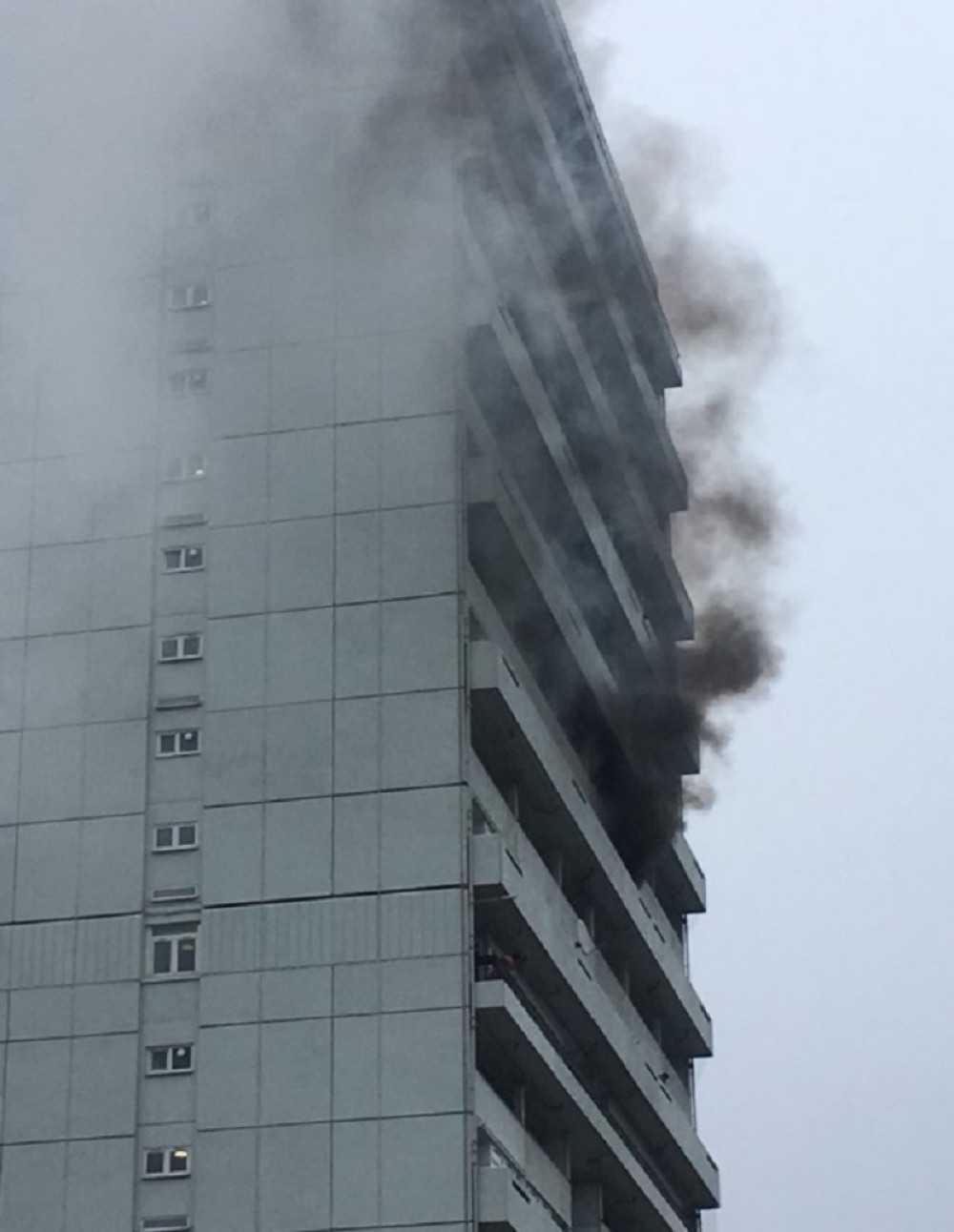 Gori soliter u Londonu!