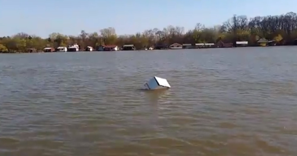 Ponovo pronađeno telo u zamrzivaču! Ovaj put - leševi dve žene