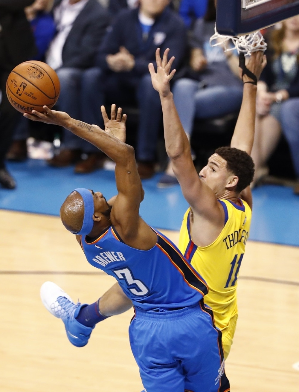 Juta ponizila Golden Stejt