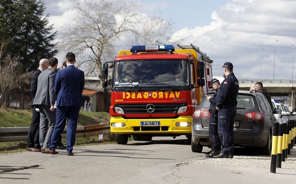 Izvršitelji nemaju milosti! Bolesnom Nenadu uzimaju poslednje dve ovce