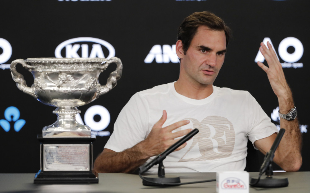 Poznati teniser šokirao sve: Federer je prošlost, mora da se suoči s tim!