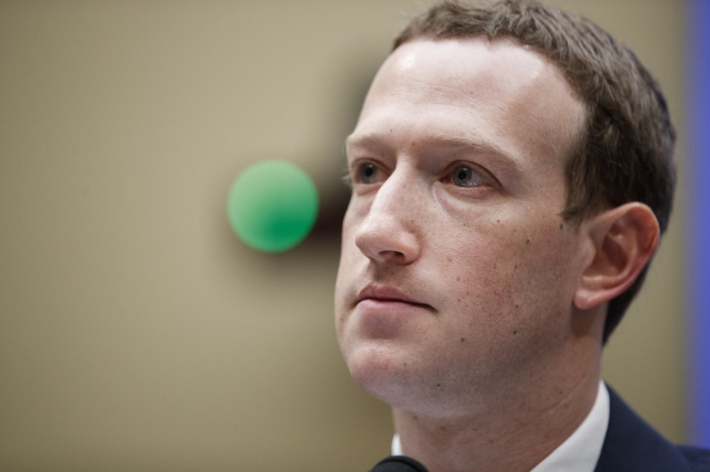 Mark Zakerberg je upravo postao "CENTIBILIONER"