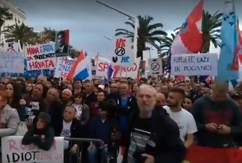 Splitom se orilo "Za dom spremni"! (VIDEO)
