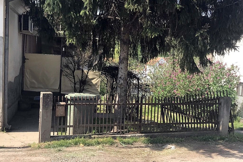 Gordani bez reči ispalio hitac u grudi!