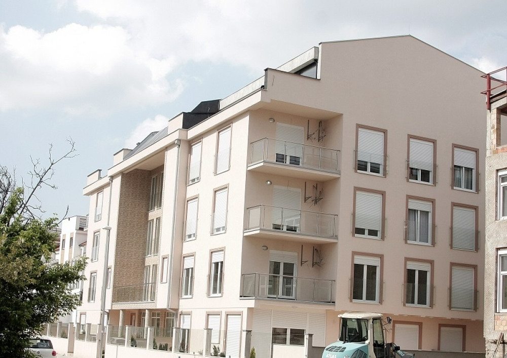 Marija iznajmila stan PORODICI sa malom decom, potpisala UGOVOR, platila POREZ, prijavila ih i OD SVOG ŽIVOTA NAPRAVILA PAKAO