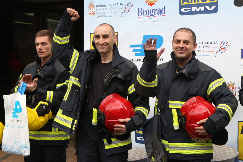 Vatrogasci i veterani se borili za „Beograđanku“